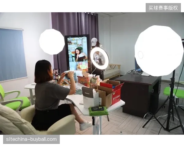 赛事直播服务市场彻底摒弃简单搬运模式，转向深度垂直运营赛道